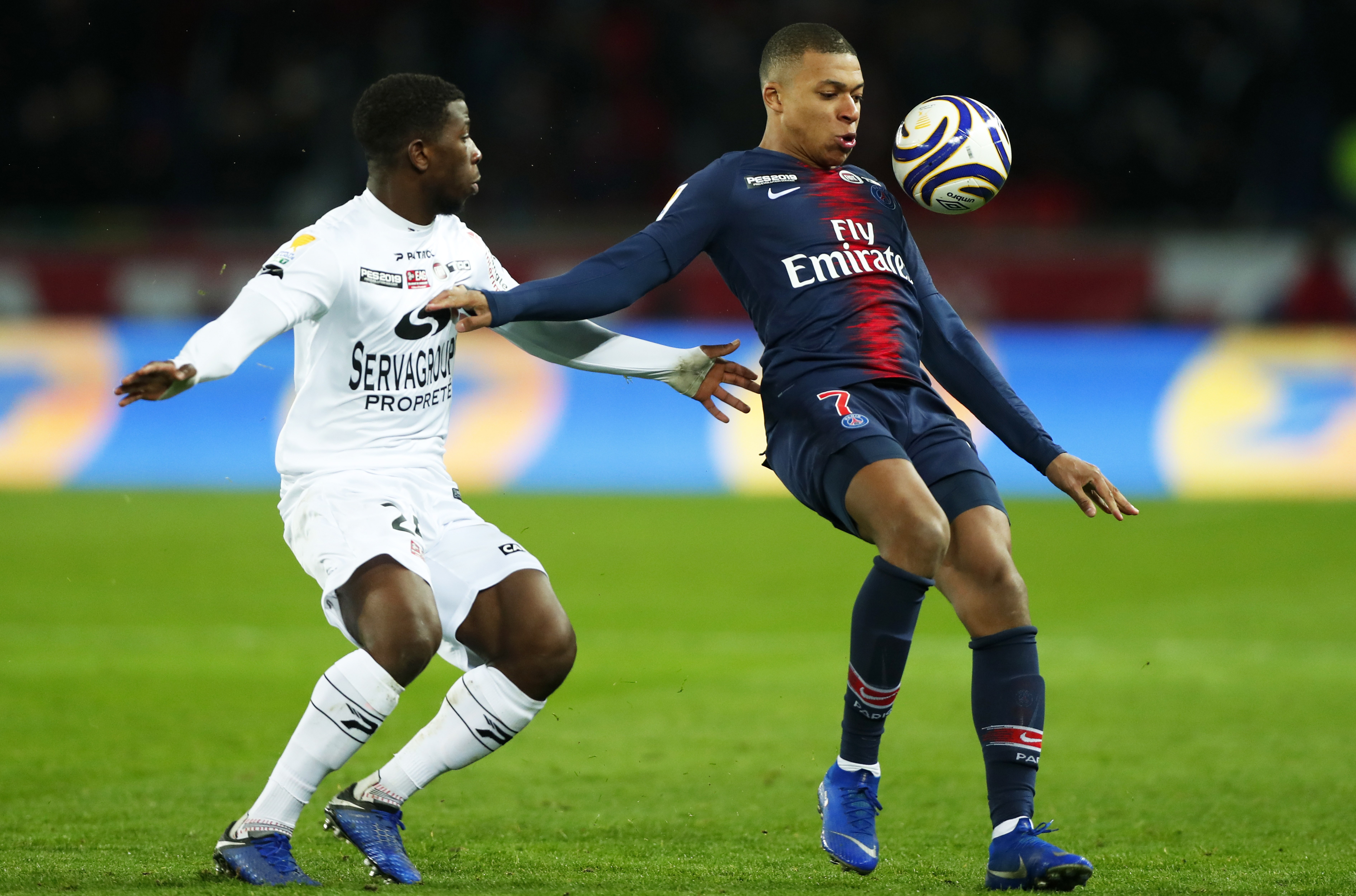 库明加虽然 库明加虽然