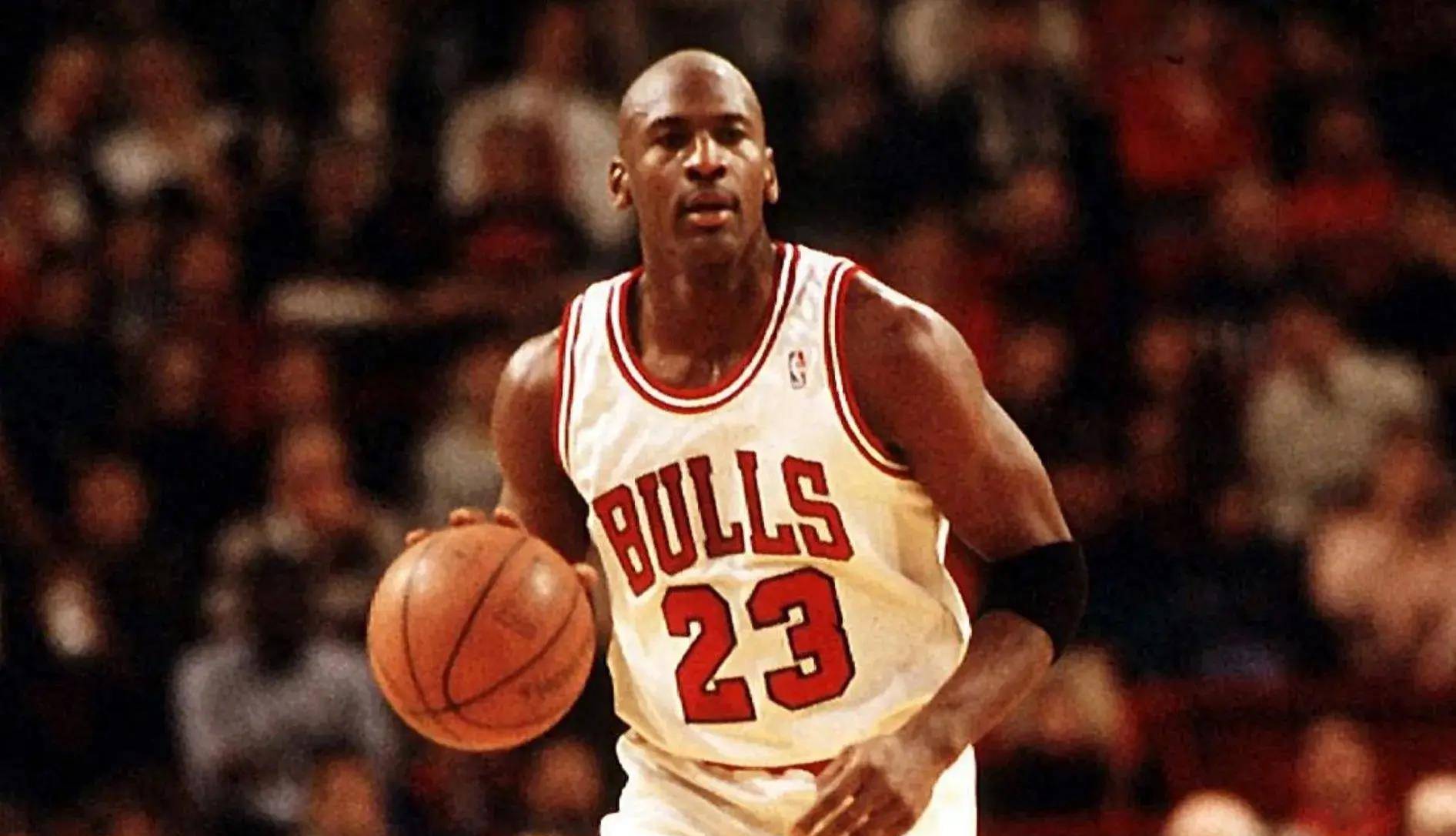 山东男篮依 山东男篮依