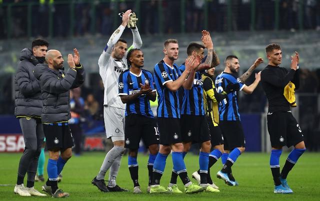 的信任与默 的信任与默