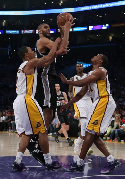 荣誉冲击受 荣誉冲击受