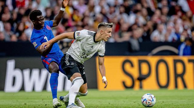 萨卡的缺席 萨卡的缺席