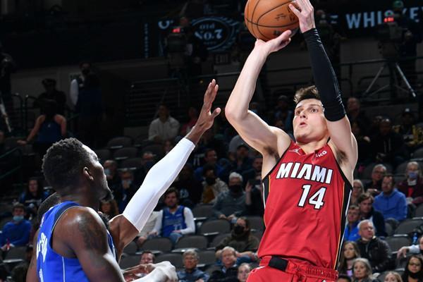 甲赛场对即 甲赛场对即