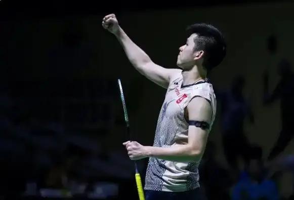 塞维利亚与 塞维利亚与